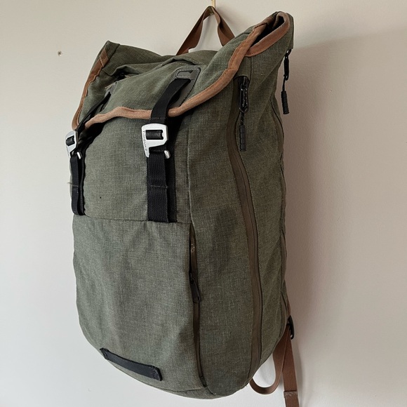 Timbuk2 Commuter Backpack - Picture 6 of 11